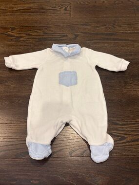 Mintini Baby White Footed One-Piece with Light Blue Trim Size One Month